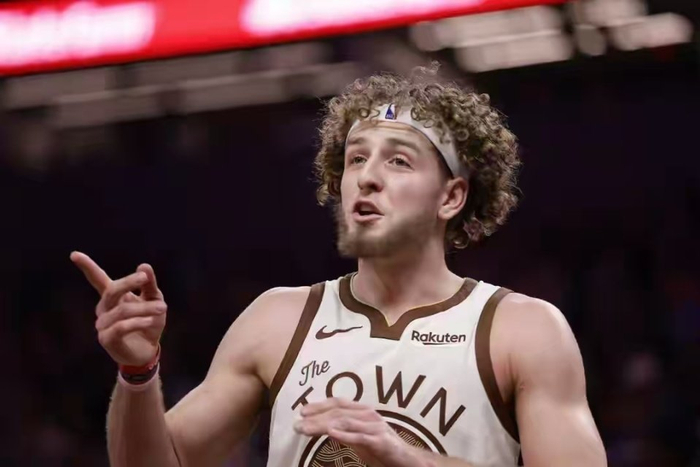 波杰姆斯基周最佳提名引续约热议 勇士核心或获