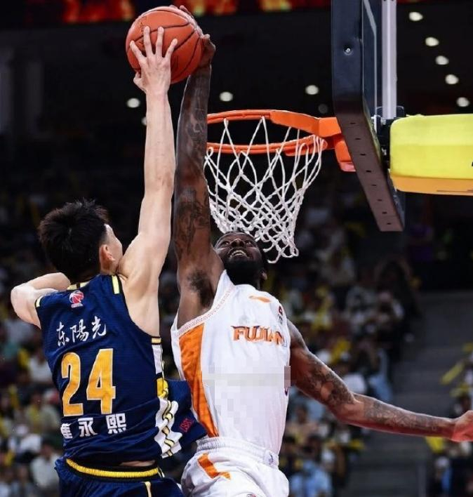 广东男篮惨败福建掉出前四陷附加赛边缘