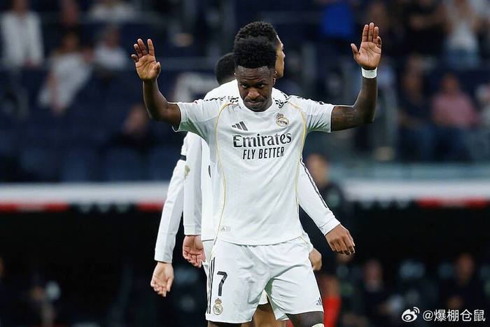 皇马旧将热议威尼修斯续约分歧：出售、信任与